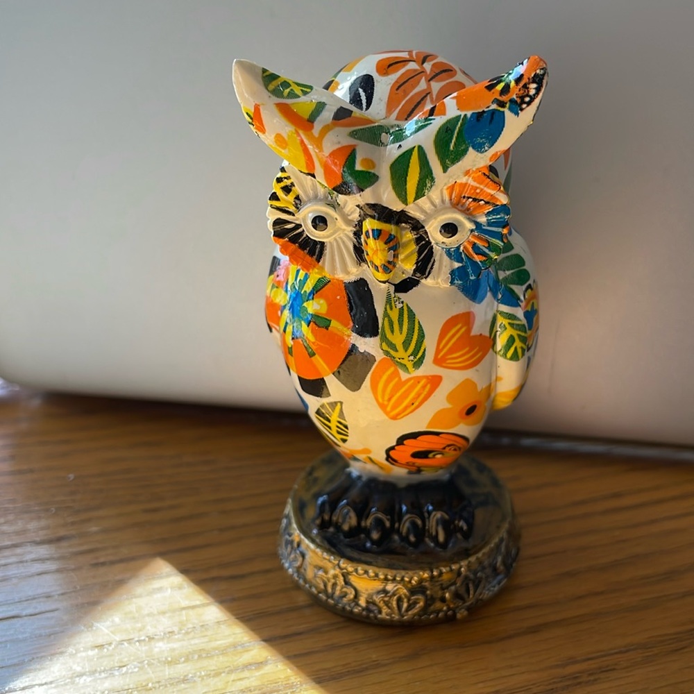 Owl Figurine Statue Bird Sculpture Home Office Decor Collection Decoration